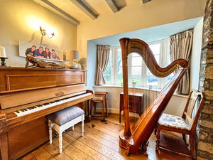 Photo 9- click for photo gallery